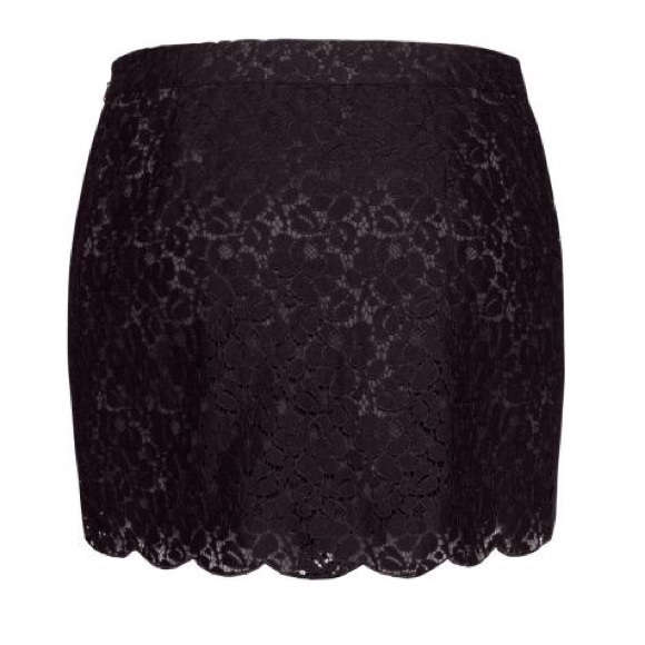 Talula Etta Lace Scalloped Mini Skirt from Aritzia - Picture 2 of 4